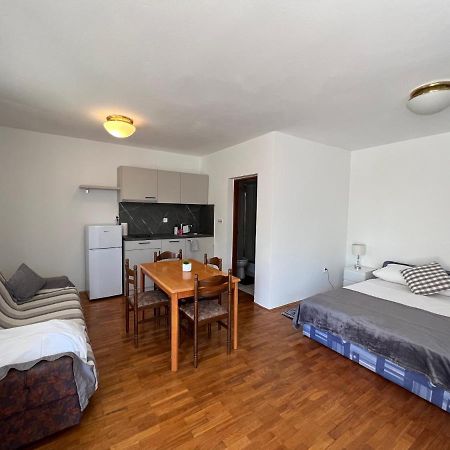 Apartments Antolkovic أوغليان المظهر الخارجي الصورة