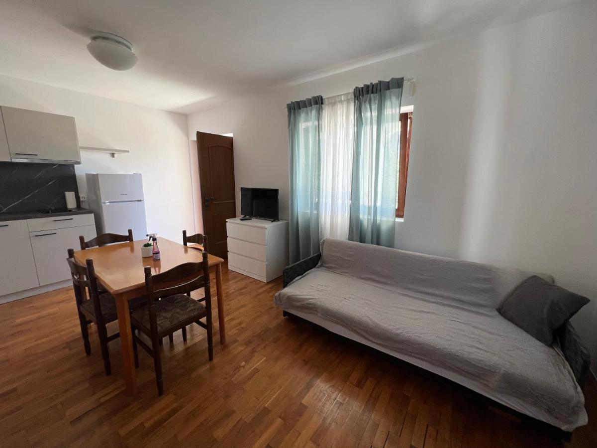Apartments Antolkovic أوغليان المظهر الخارجي الصورة